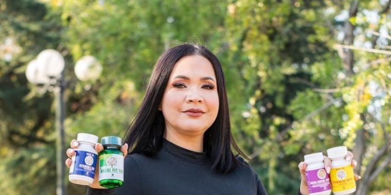 Vanessa Gómez, la obesóloga venezolana que triunfa con su propia estética y  suplementos nutricionales - Crónicas de Chile